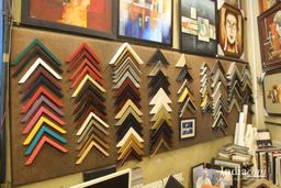 https://www.indiacom.com/photogallery/PNE908342_Anant Frames, Picture Frames - Wholesalers, Mfrrs. & Retailers4.jpg