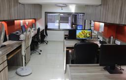 https://www.indiacom.com/photogallery/PNE926123_Sachin Bansal & Co.(Interior).jpg