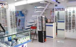 https://www.indiacom.com/photogallery/PNE929064_Sagar Optician Interior1.jpg