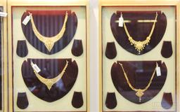 https://www.indiacom.com/photogallery/PNE960520_Pawan Jewellers Product3.jpg