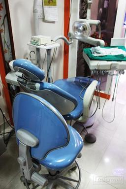 https://www.indiacom.com/photogallery/PNE962508_Dr Agarwals Dental Clinic And Pathology Lab Interior3.jpg