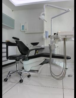https://www.indiacom.com/photogallery/RJT1043951_Oradent Implant & Laser Center-product1.jpg