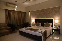 https://www.indiacom.com/photogallery/SIN263_Hotel Neelam's Countryside, Resorts 5.jpg