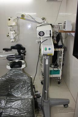 https://www.indiacom.com/photogallery/SOL1001595_Aditya Eye Care And Laser Centre Interior4.jpg