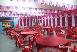 https://www.indiacom.com/photogallery/SOL1005493_Balaji Mangal Karyalay, Marriage Halls - Lawns2.jpg