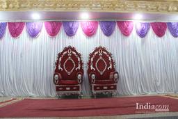 https://www.indiacom.com/photogallery/SOL1005493_Balaji Mangal Karyalay, Marriage Halls - Lawns4.jpg