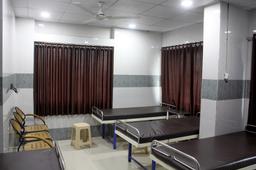 https://www.indiacom.com/photogallery/SUR869481_Patient Room.jpg