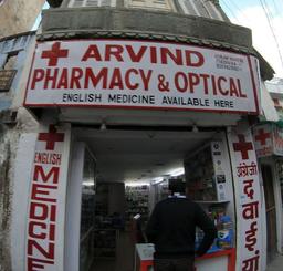 https://www.indiacom.com/photogallery/UDA186917_Arvind Pharmacy & Optical_Opticians.jpg