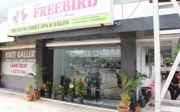 https://www.indiacom.com/photogallery/VAR1094856_Krps Freebird Store Front.jpg