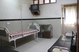 https://www.indiacom.com/photogallery/YAV66986_Tawade Hospital_Patient Room.jpg