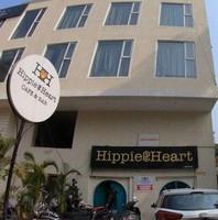logo of Hippie & Heart cafe & Bar