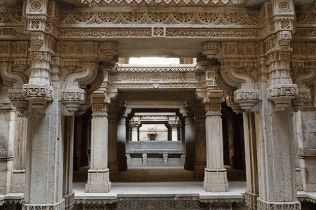 Adalaj Stepwell