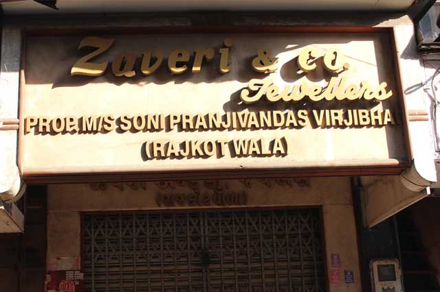 Zaveri-And-Co-Jewellers